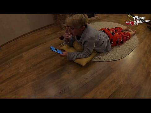 ❤️ Gekke Blondine Pijpt Enorme Pik en Stuitert Er Op - Anale Seks ☑ Quality porn at us nl.prendiporno.ru ️❤